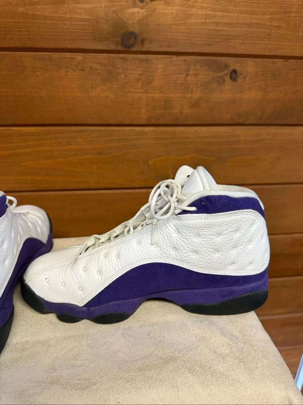 Nike Air Jordan 13 Retro 'Lakers' Sz 10.5 (414571-105)